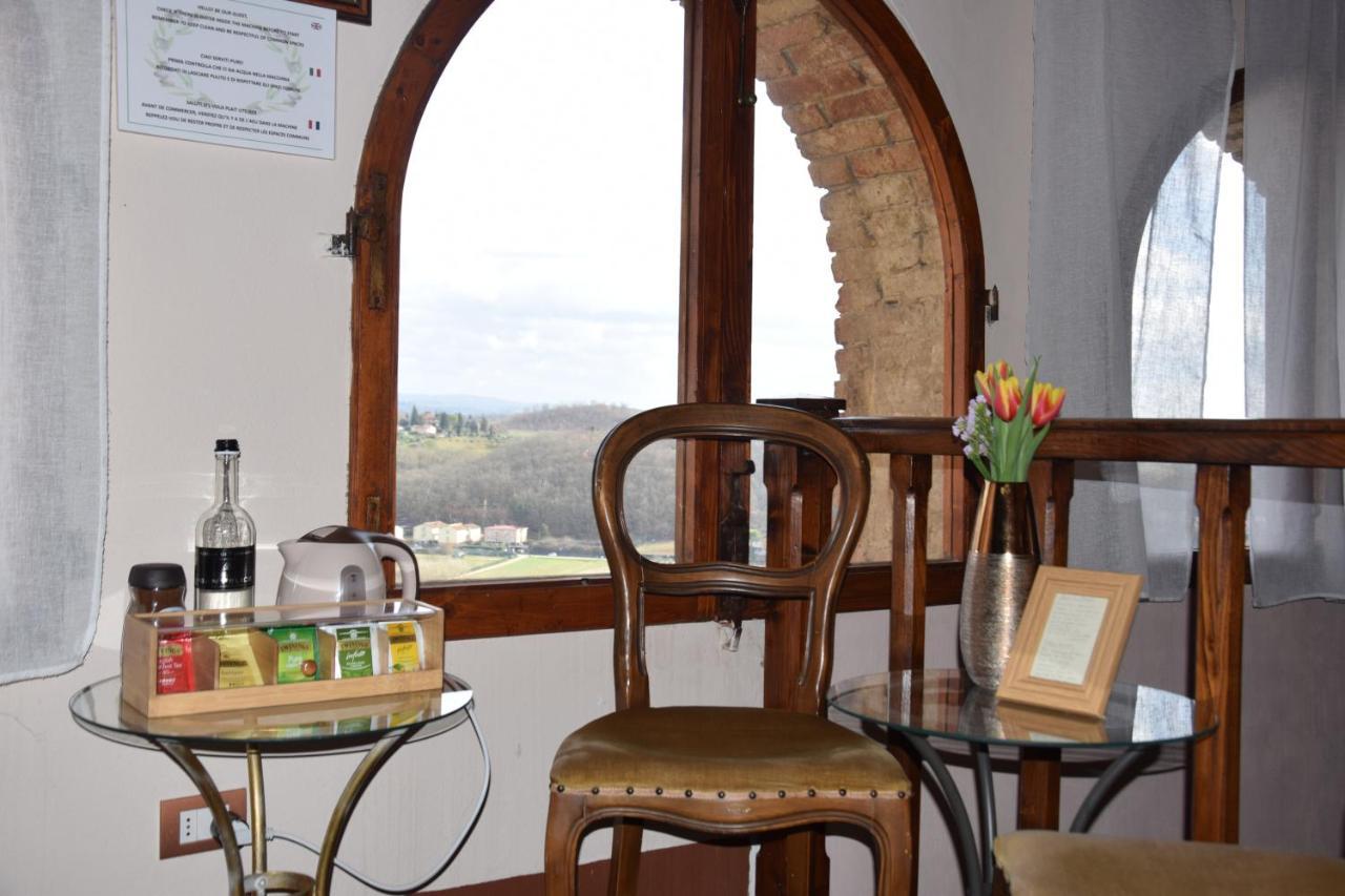 B&B Osteria Del Vicario Чертальдо Екстер'єр фото