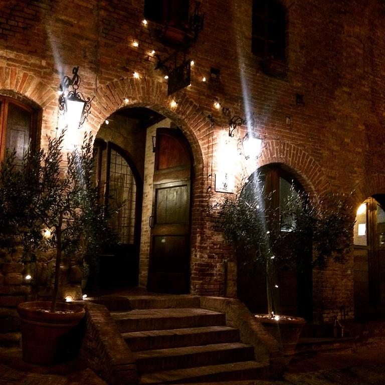 B&B Osteria Del Vicario Чертальдо Екстер'єр фото